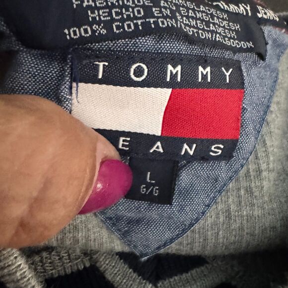 Tommy Jeans Men’s Long Sleeve V-Neck Sweater Gray Stripe Sleeve Logo Size L Y2K - Picture 3 of 9